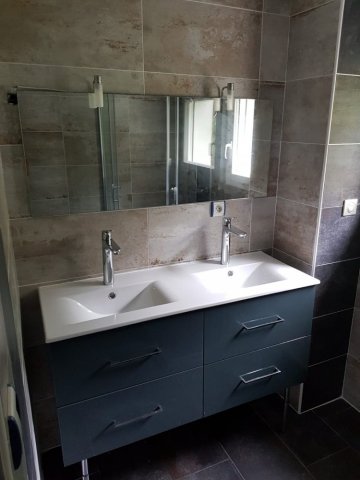 Professionnel pour rénovation de salle de bain - AB Plombier à Valloire